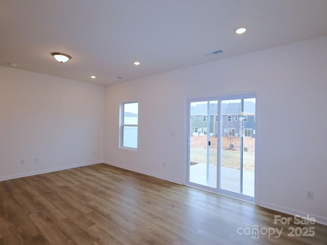 765 Lock Haven Drive NW, Concord, NC 28027