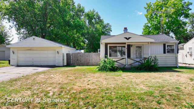 2210 Williamson Avenue, Burton, MI 48529
