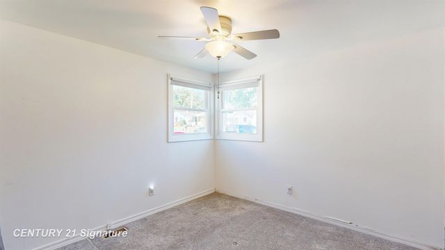 2210 Williamson Avenue, Burton, MI 48529