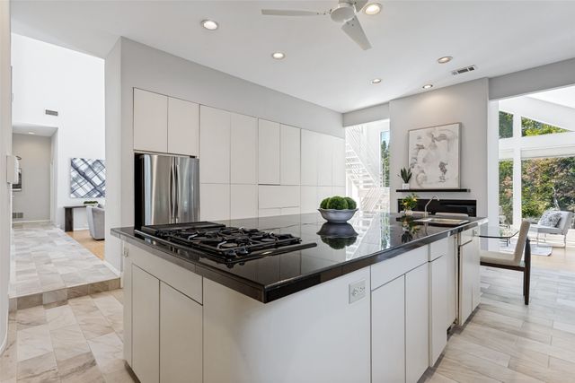 5720 Moss Creek Trail, Dallas, TX 75252