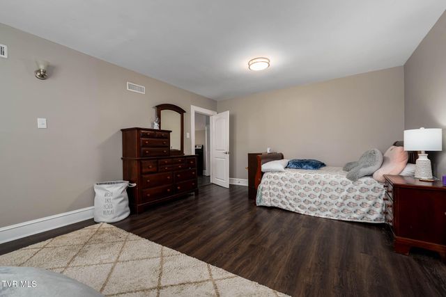1200 7th Avenue, Bristol, TN 37620