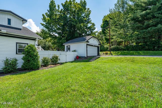 1200 7th Avenue, Bristol, TN 37620