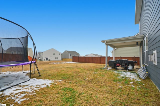 4076 Moffre Drive, Boiling Springs, SC 29316