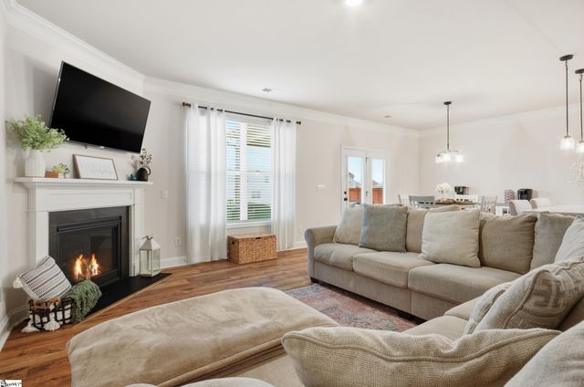 4076 Moffre Drive, Boiling Springs, SC 29316