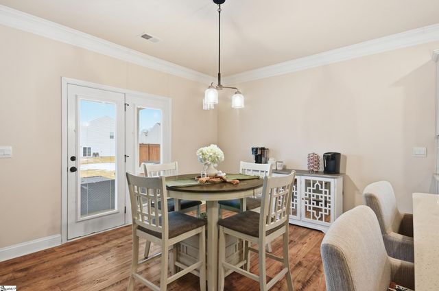 4076 Moffre Drive, Boiling Springs, SC 29316