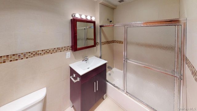 135-23 82nd Avenue 4C, Briarwood, NY 11435