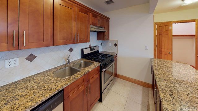 135-23 82nd Avenue 4C, Briarwood, NY 11435