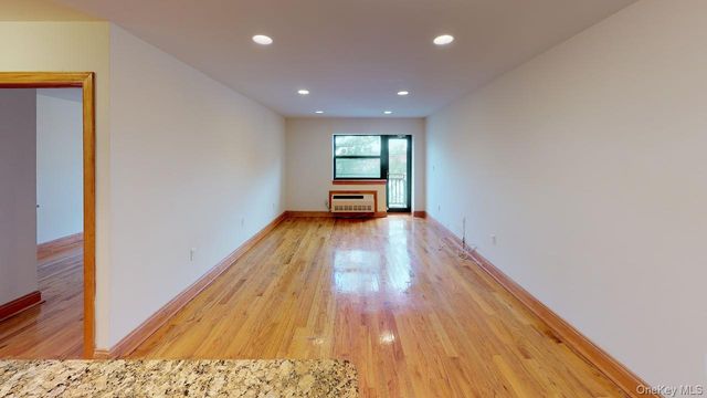 135-23 82nd Avenue 4C, Briarwood, NY 11435