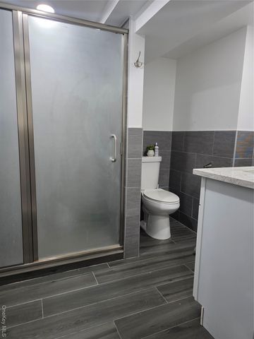 181 Barrymore Boulevard, Franklin Square, NY 11010