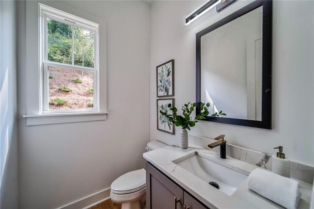 237 West Marietta Street, Canton, GA 30114