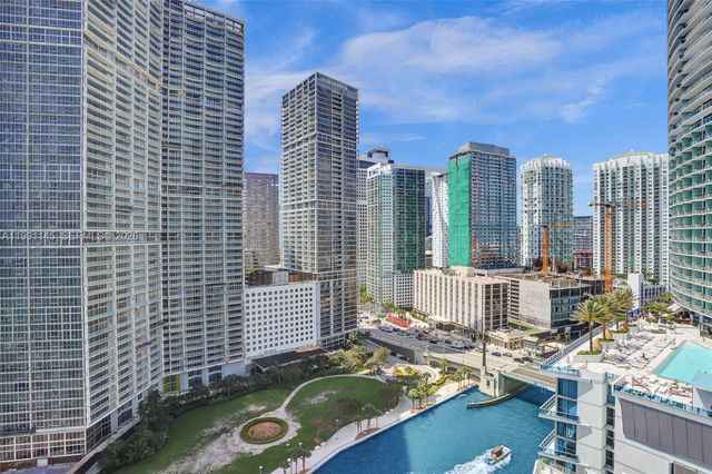 300 Biscayne Boulevard Way 2106W, Miami, FL 33131