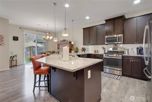 16615 80th Avenue Ct E, Puyallup, WA 98375