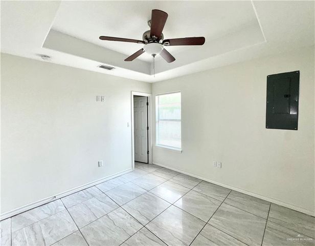 1310 W Harrison Avenue 3, Alton, TX 78573