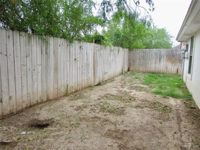 1310 W Harrison Avenue 3, Alton, TX 78573