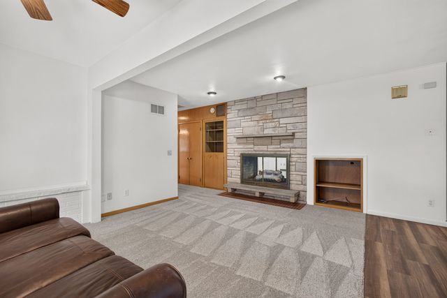 2729 FILLMORE Street, Davenport, IA 52804