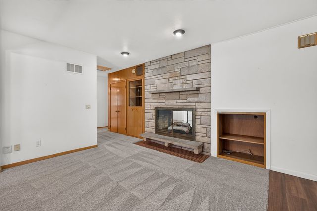 2729 FILLMORE Street, Davenport, IA 52804