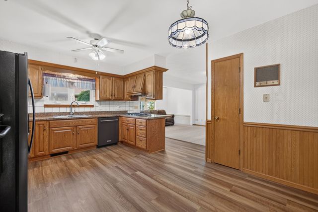 2729 FILLMORE Street, Davenport, IA 52804