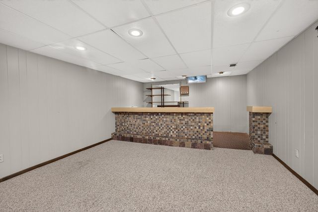 2729 FILLMORE Street, Davenport, IA 52804