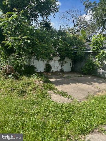 822 GREENWOOD AVE, Trenton, NJ 08609