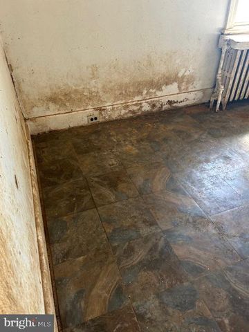 822 GREENWOOD AVE, Trenton, NJ 08609
