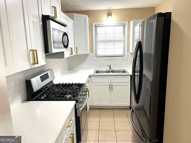 2378 Cove Road, Lithonia, GA 30058