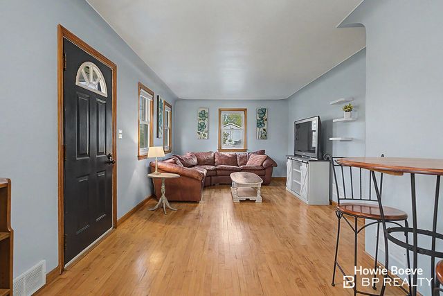 2225 Baldwin Street, Jenison, MI 49428