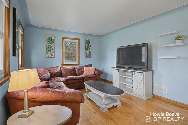 2225 Baldwin Street, Jenison, MI 49428