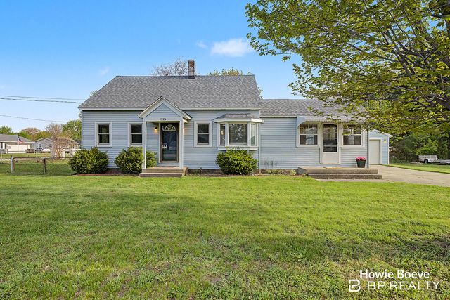 2225 Baldwin Street, Jenison, MI 49428
