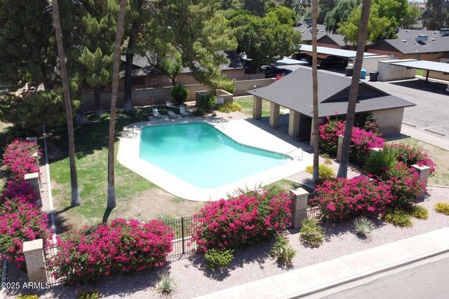 16 W LOMA VISTA Drive 104, Tempe, AZ 85282