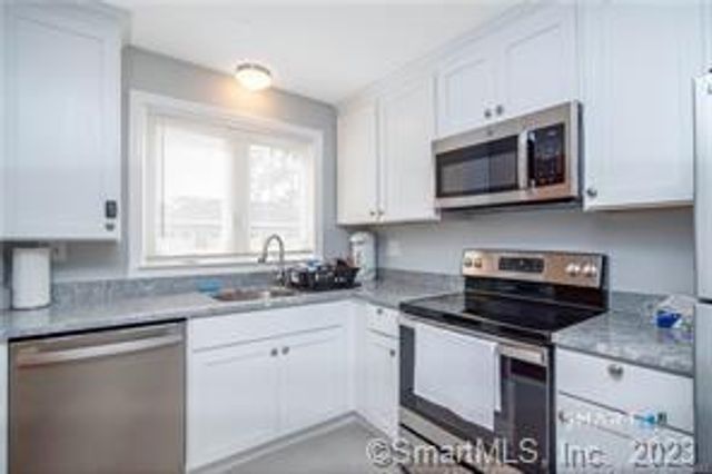 747 North Main Street B2, West Hartford, CT 06117