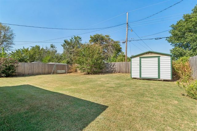 1925 Ballad Drive, Midwest City, OK 73130