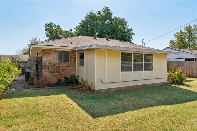1925 Ballad Drive, Midwest City, OK 73130