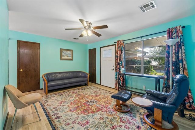 1925 Ballad Drive, Midwest City, OK 73130