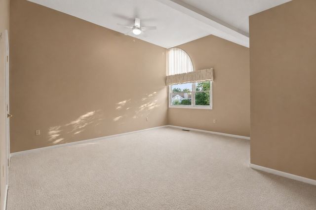 81 Clear Pond Drive 81, Walpole, MA 02081