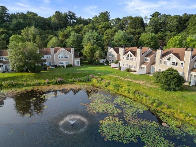 81 Clear Pond Drive 81, Walpole, MA 02081