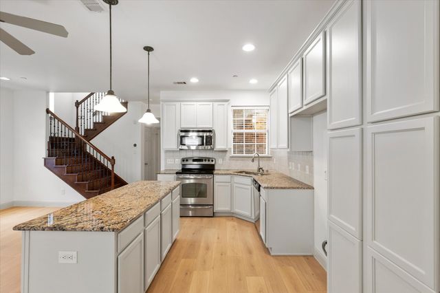 706 S Jupiter Road 1101, Allen, TX 75002