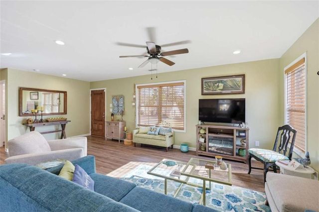 7720 Elm Circle, Murrayville, GA 30564