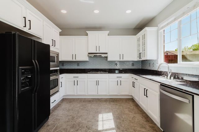 12260 Habitat Way, Rancho Cordova, CA 95742