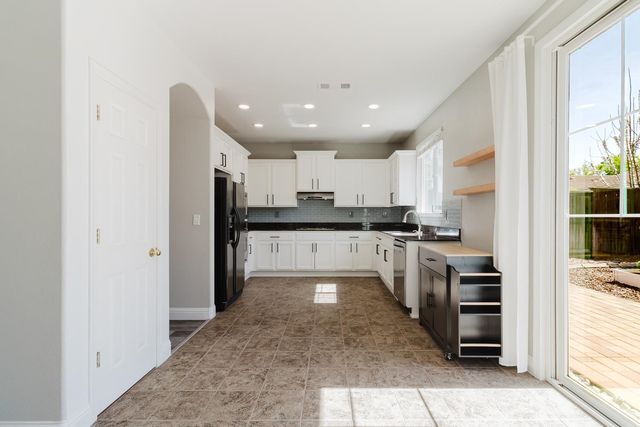 12260 Habitat Way, Rancho Cordova, CA 95742