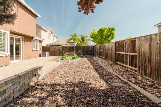 12260 Habitat Way, Rancho Cordova, CA 95742