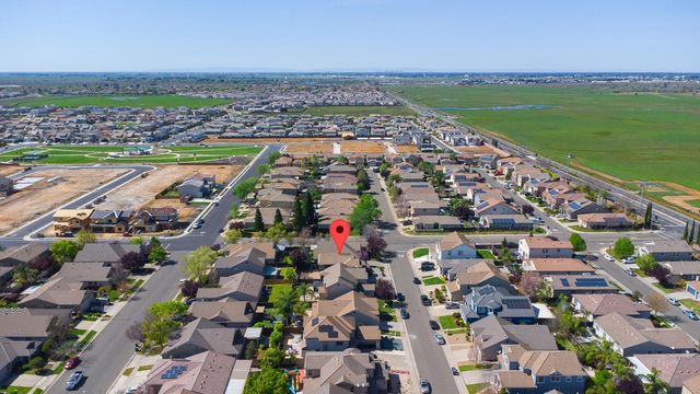 12260 Habitat Way, Rancho Cordova, CA 95742