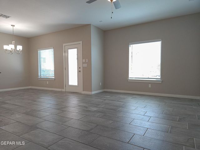 2704 Tierra Oasis Street, El Paso, TX 79938