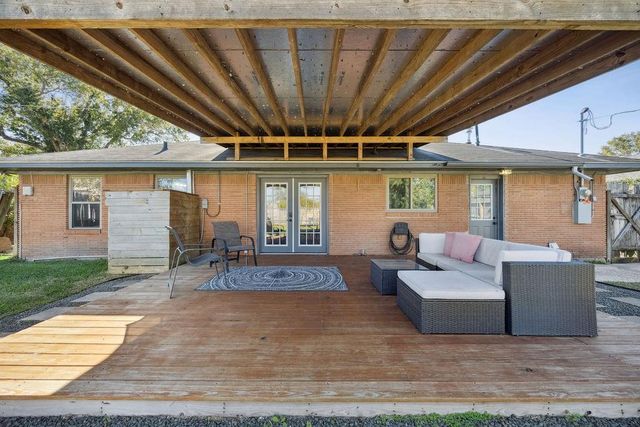 1122 W 31st Street, Houston, TX 77018