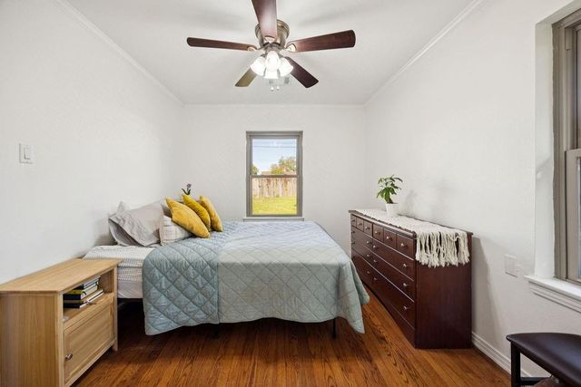 1122 W 31st Street, Houston, TX 77018