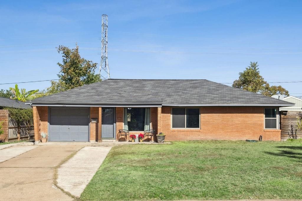 1122 W 31st Street, Houston, TX 77018