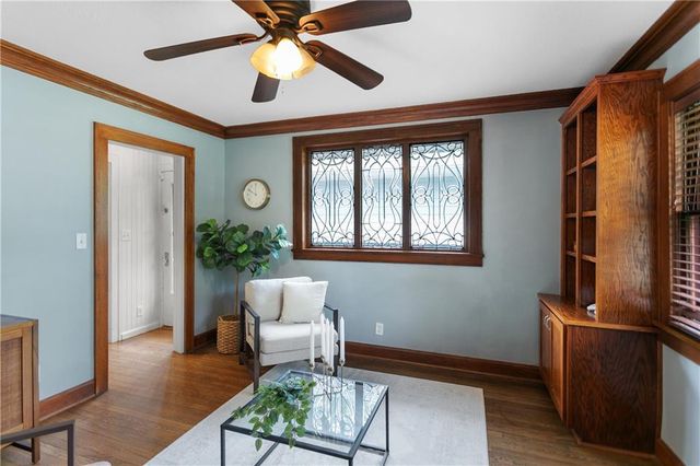 109 W 65th Street, Kansas City, MO 64113