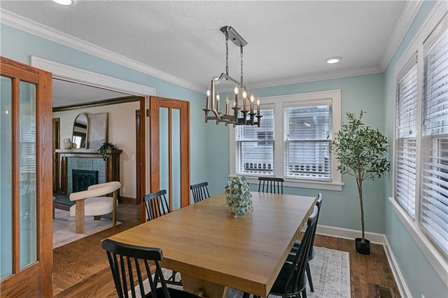 109 W 65th Street, Kansas City, MO 64113