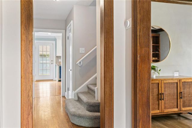 109 W 65th Street, Kansas City, MO 64113