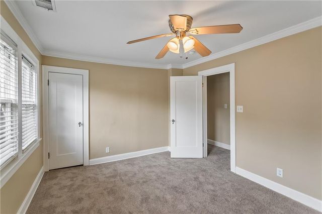 109 W 65th Street, Kansas City, MO 64113