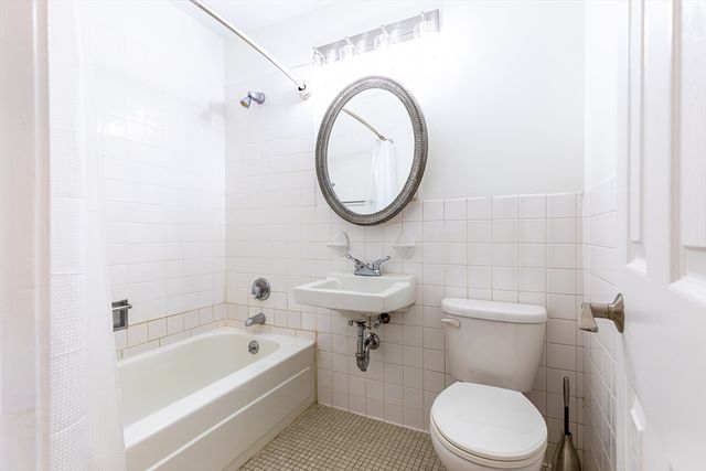 17 Bowdoin St 3C, Boston, MA 02114